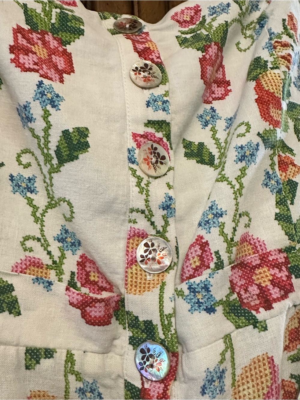 FARM Rio Tropical Romance Floral Belted Romper Size S - Picture 6 of 11